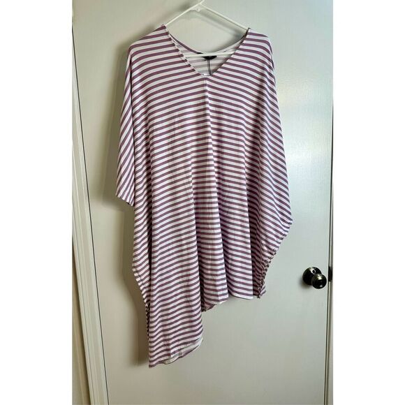 Yana K NWT size One Size asymmetrical V neck top - purple white poncho style - Picture 3 of 9